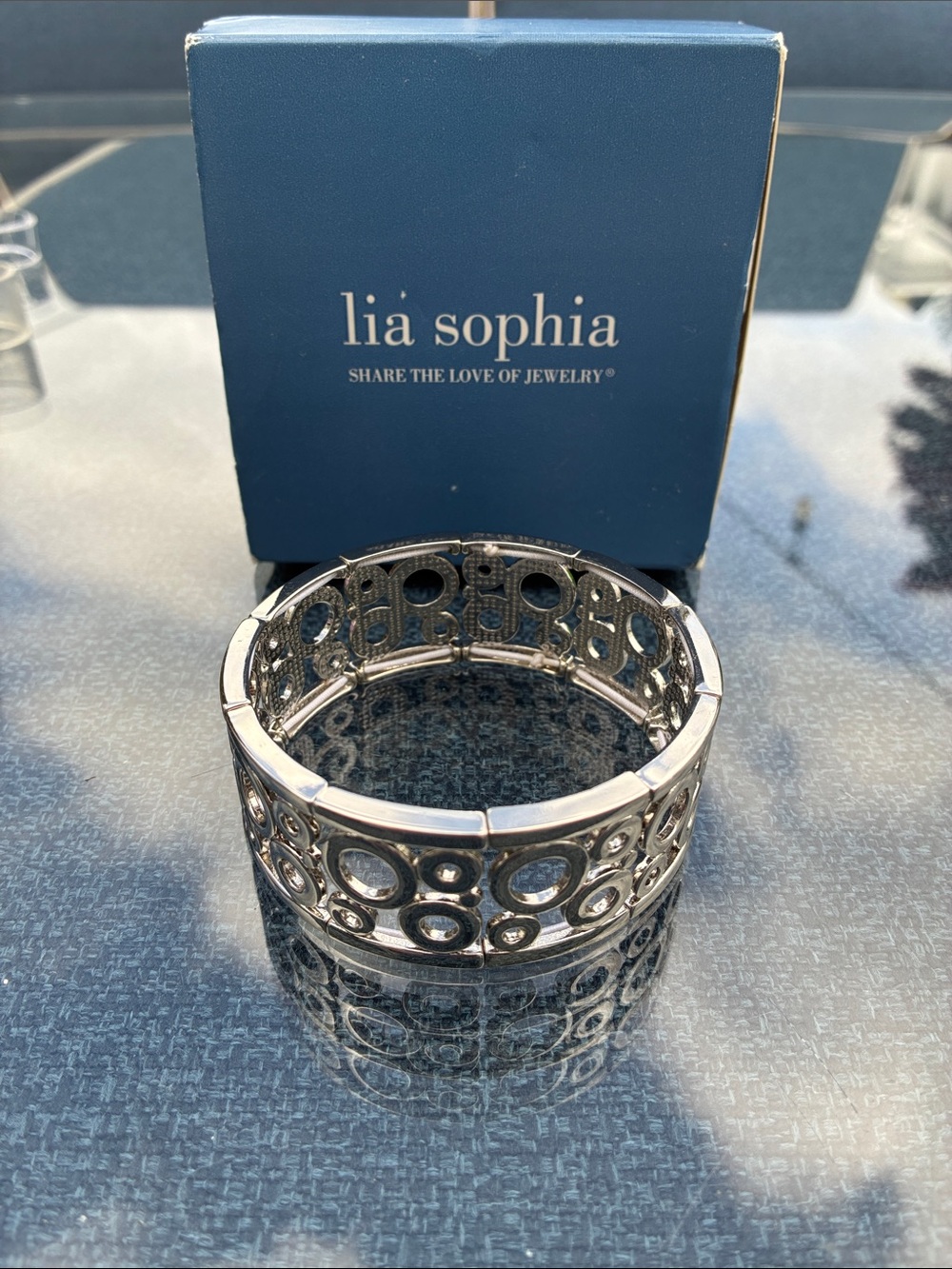 Lia Sophia Silver Open Circle Stretch Bracelet